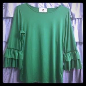 Dainty Jewells green layering top